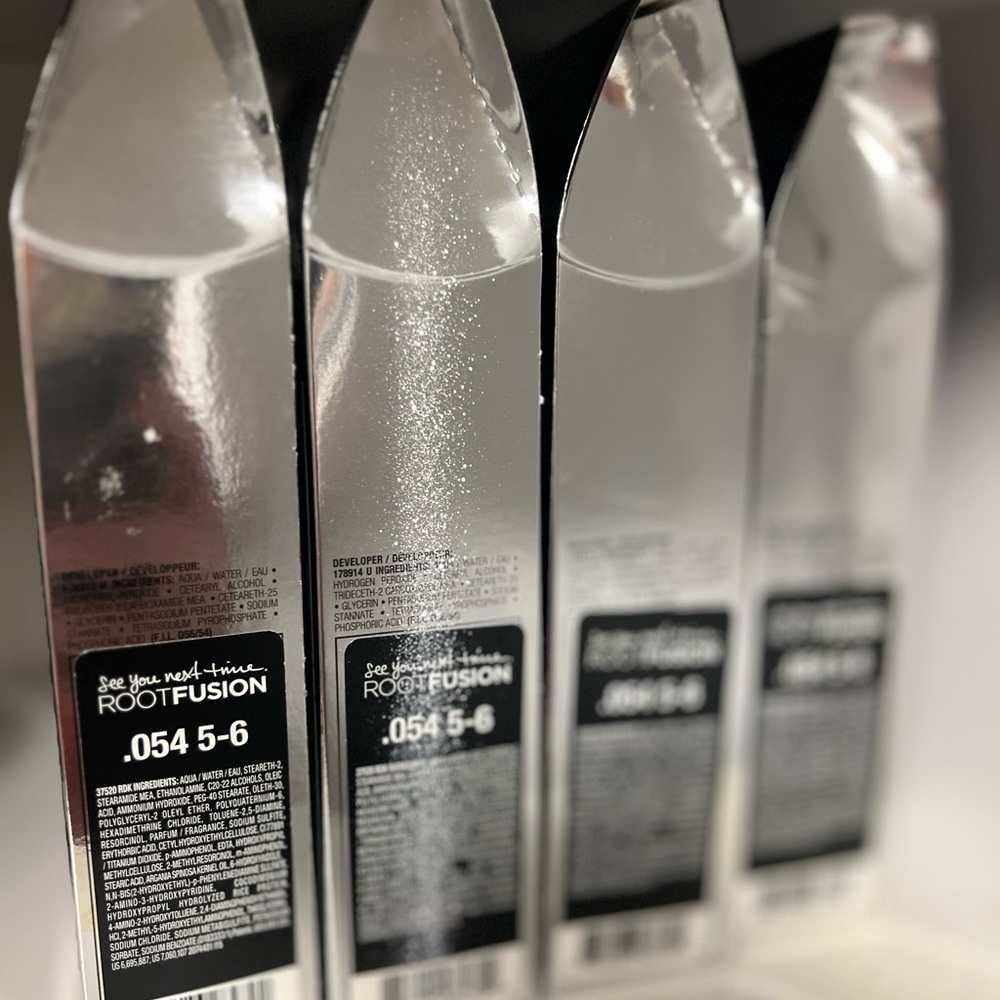 REDKEN COLOR ROOT TOUCH UP